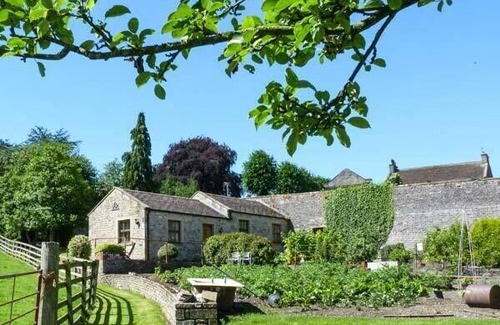Middleham Cottage | The Summer Palace