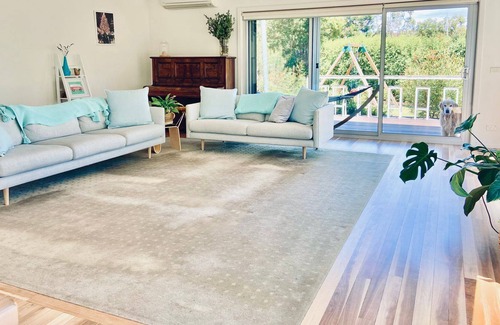 Anglesea House | The Summerhouse - a summer house and entertainers dream