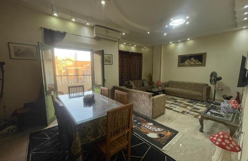 Kafrat al Jabal Apartment | the sun