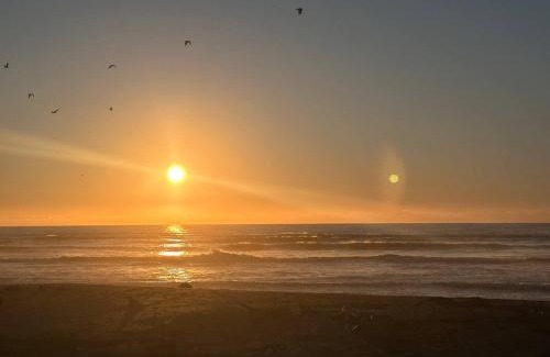 Hokitika House | The Sundowner Beach Club