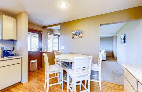 Port Ludlow House | The Sunrise Hideout
