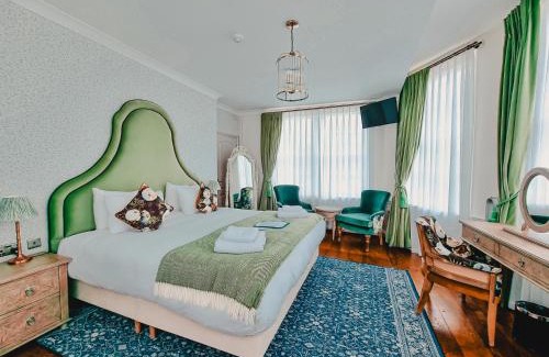 Staines Hotel | The Swan Hotel