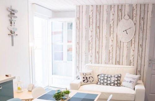 Saint-Gilles-Croix-de-Vie Apartment | THE TERRACE *** Heart of town, seaside in St Gilles cross of life