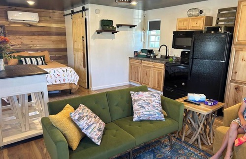 Hornbeak House | The Tackle Box at Reelfoot