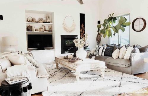 Manyana House | The Tasman Secret
