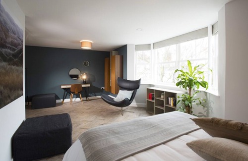 Canterbury Apartment | The Terrace a stylish & luxurious apartment with fabulous terrace & parking spac