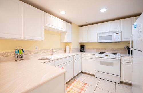 Ocean Cay Condo | The Terraces #202-Condo -Pool! | 1 Bed, 1 Bath