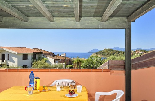 Arbatax House | "The Terraces by the Sea" house with a view of the bay