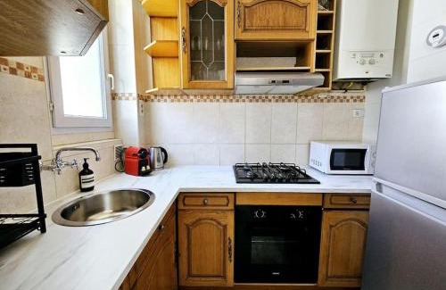 Vitry-sur-Seine Apartment | The Theodora Suite - Duke Housing
