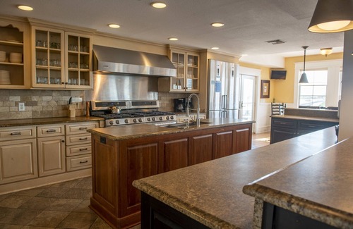 Corolla House | The Three Authors – A Grand Oceanfront Retreat for Weddings, Events & Reunions
