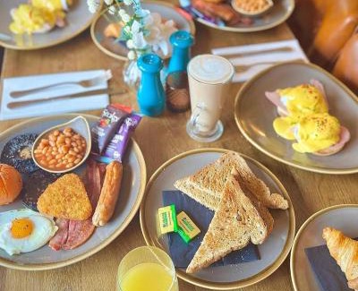 New Forest District Hotel | The Three Lions