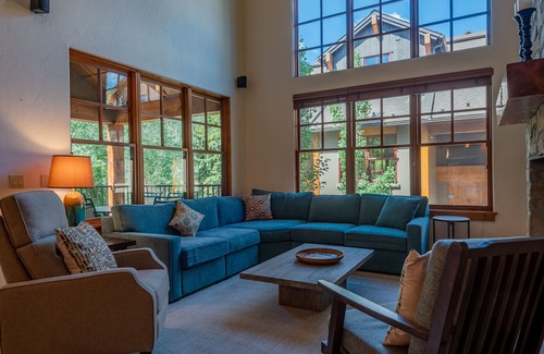 Ketchum Condo | The Timbers 4O-2 Bedroom - Upscale Condo Close to Downtown Ketchum