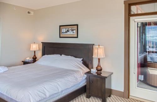 Big White Ski Resort Apartment | The Timbers by Okanagan Premier