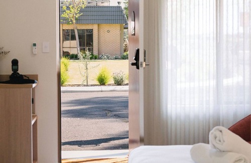Busselton Hotel | The Timothee Resort