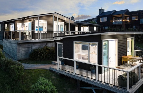Waihi Beach Cabin | The Tohora View Cabin