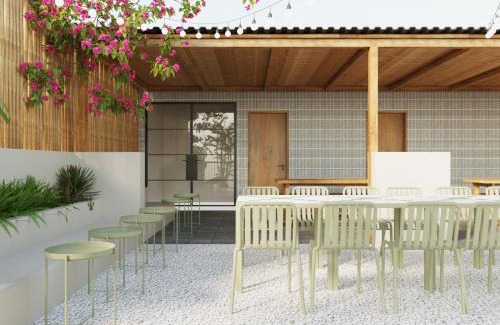 Hai Ba Trung Apartment | The Topaz Gate Hanoi-Urban Escape with Elevator Access-Coffee 24-7