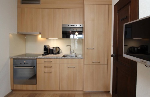 St. Moritz Apartment | The traditional residential building "Au Reduit" is located in the heart of St.