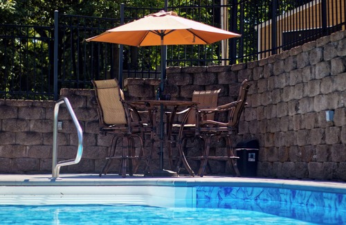 Travelers Rest House | the TRail house 4Bdrm Biker's Paradise w/Pool