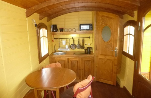 La Hoguette House | The trailer and Billy Pommette