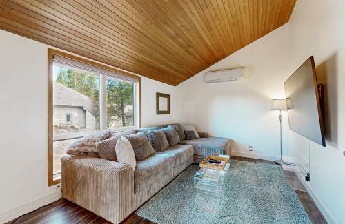 Overlook Park House | The Tree House at 11 Rhododendron Lane