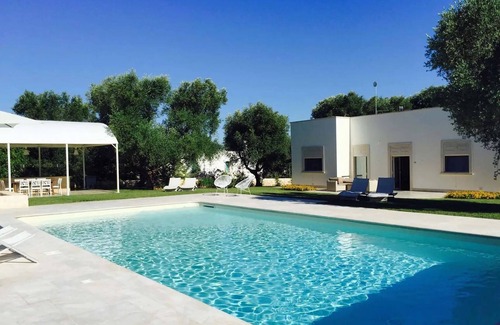 San Michele Salentino Villa | The Trulli of the Cotogni