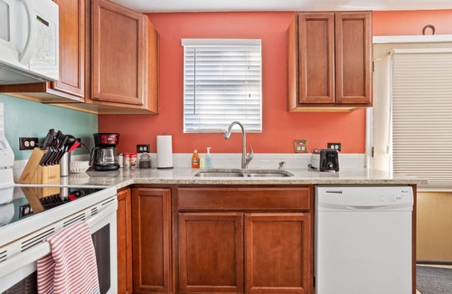 Peter Howell Apartment | The Tucsonan Style Casita