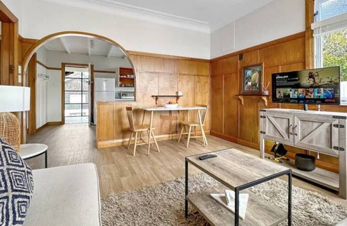 Birkdale House | The Tui House - Escape Birkenhead