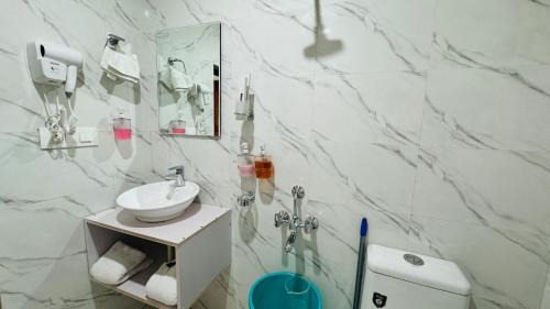 Suja Hotel | THE TULIP BIR