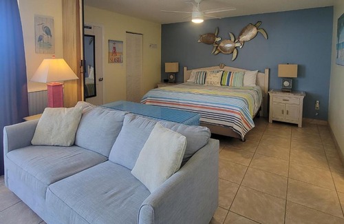 Bonita Springs Hotel | The Turtle Path Condo