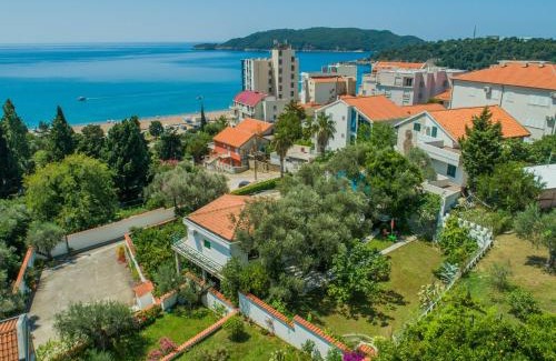 Becici Villa | The Turtles Garden