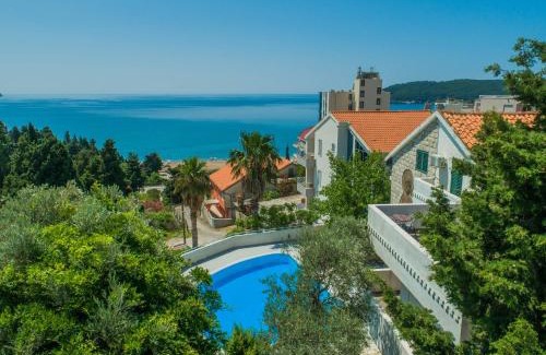 Becici Villa | The Turtles Garden