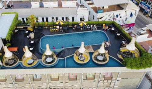 Downtown Siem Reap Hostel | The Twizt - Lifestyle Hostel & Hotel