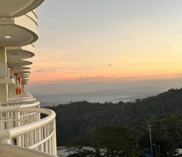 San Jose Hotel | The Two Captain's Place-Tagaytay Prime Residences 16th Floor UNIT 1636