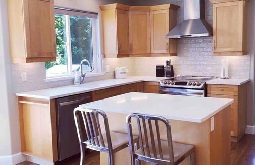 Youbou House | The Ultimate Lakefront Property on Pristine Cowichan Lake!