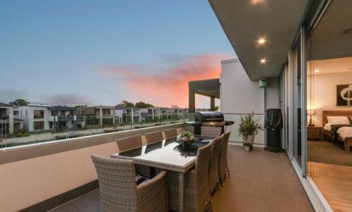 Safety Beach Apartment | The Ultimate View!