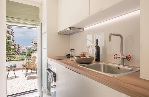 Kaisariani Apartment | The Urban Loft 2 - Athens Unique Oasis