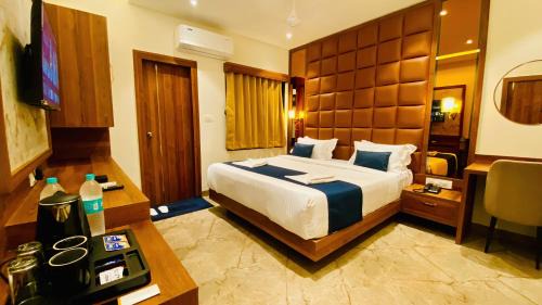 Indore Hotel | The Velar Hotel, Vijay Nagar