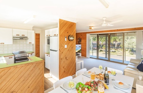 Anna Bay House | The Verandah, 9 Hanson Avenue - fantastic child friendly home
