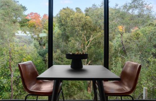 Bright Apartment | The View Bright - Apartment 2