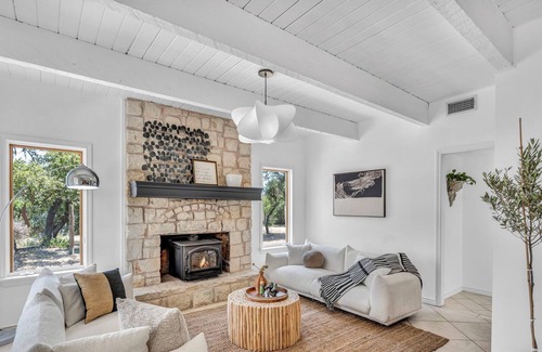 Austin House | The View|Sleeps 17 |13 Beds|Pool Table|Firepit
