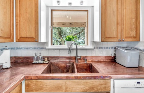 Austin House | The View|Sleeps 17 |13 Beds|Pool Table|Firepit