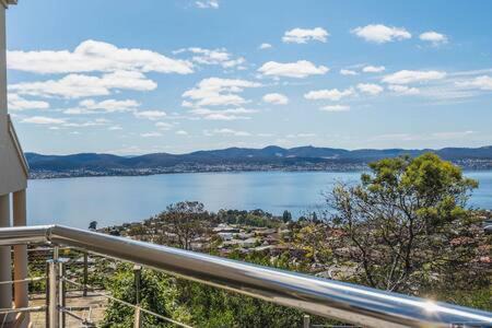 Sandy Bay Apartment | The View Studio Apartment Fully self-contained Sandy Bay