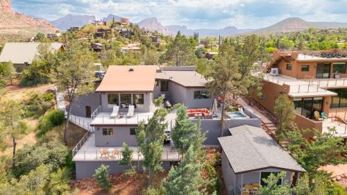 Uptown Sedona House | The Viewpoint by AvantStay Luxe Home SpaViews