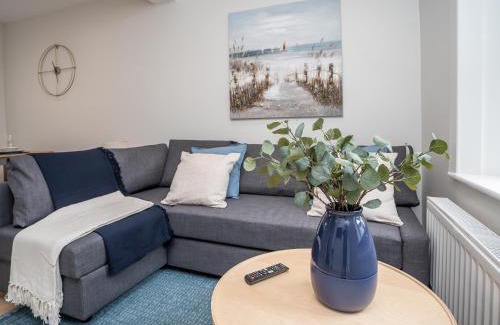 Newcastle House | The Views Townhouse