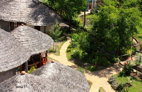 Nkoanrua Cabin | The Vijiji Center Lodge & Safari