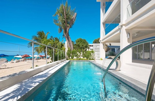 Old Trees Bay House | The Villa at The Saint James by Blue Sky Luxury