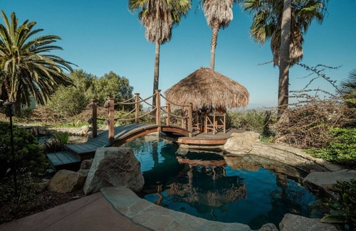 Fallbrook House | The Villa Serena Luxury Home