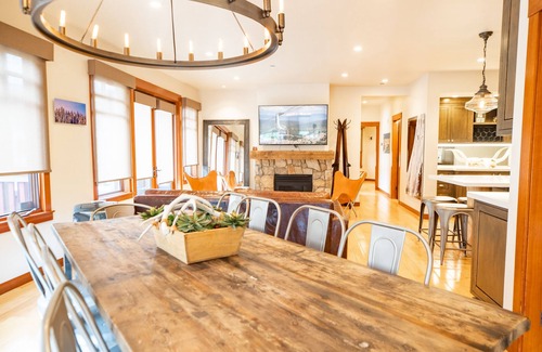 Olympic Valley Hotel | The Village at Palisades Tahoe