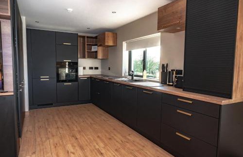 Kilcummin Apartment | The Village Inn