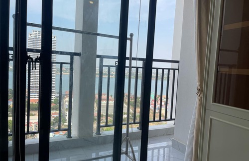 Ruessei Kaev Apartment | The Vincent Condo